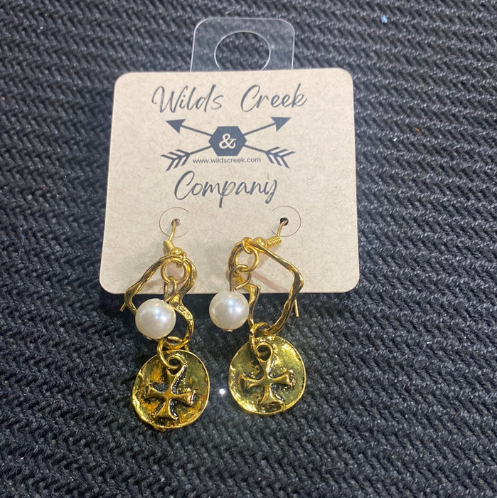 Heart & Cross Drop earring with small pearl