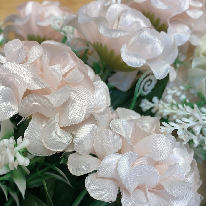 Mini Carnation Ruffle Pick